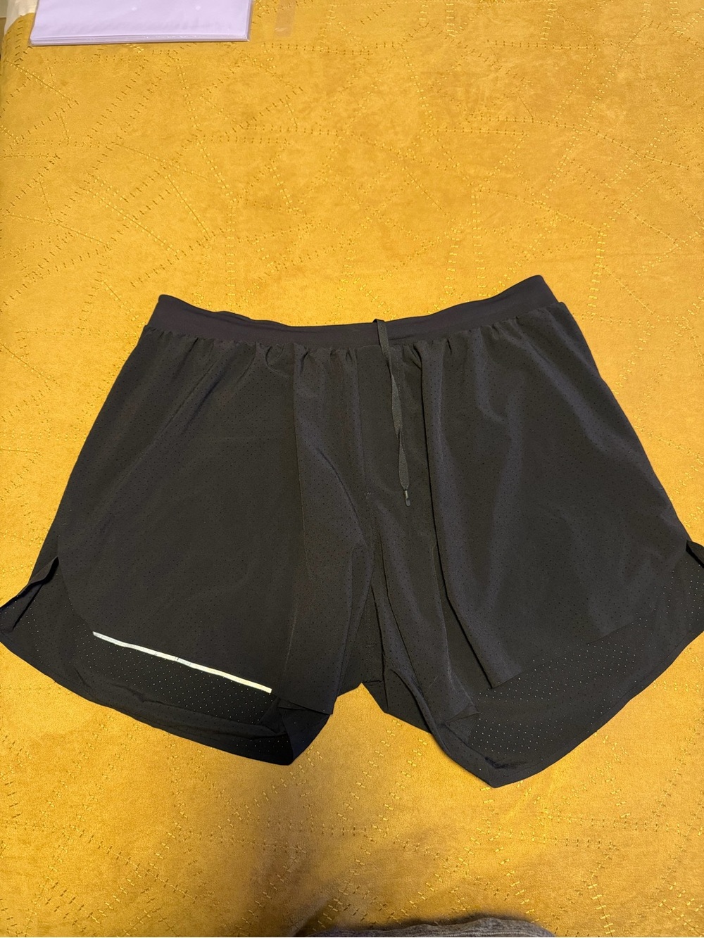 lululemon athletica Black Athletic Running Shorts with Reflective Trim Size XL